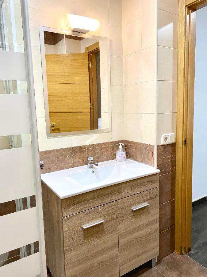 מדריד Apartamentos Fuencarral II מראה חיצוני תמונה
